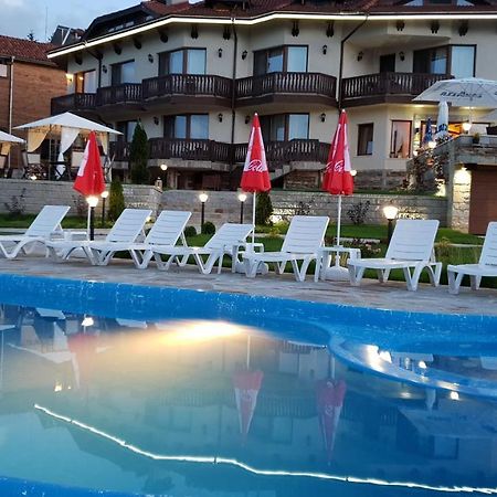 Family Hotel Eterno Tsigov Chark Exterior photo