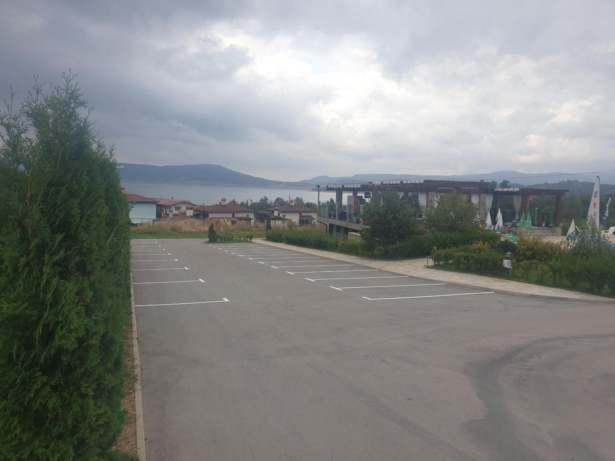 Family Hotel Eterno Tsigov Chark Exterior photo