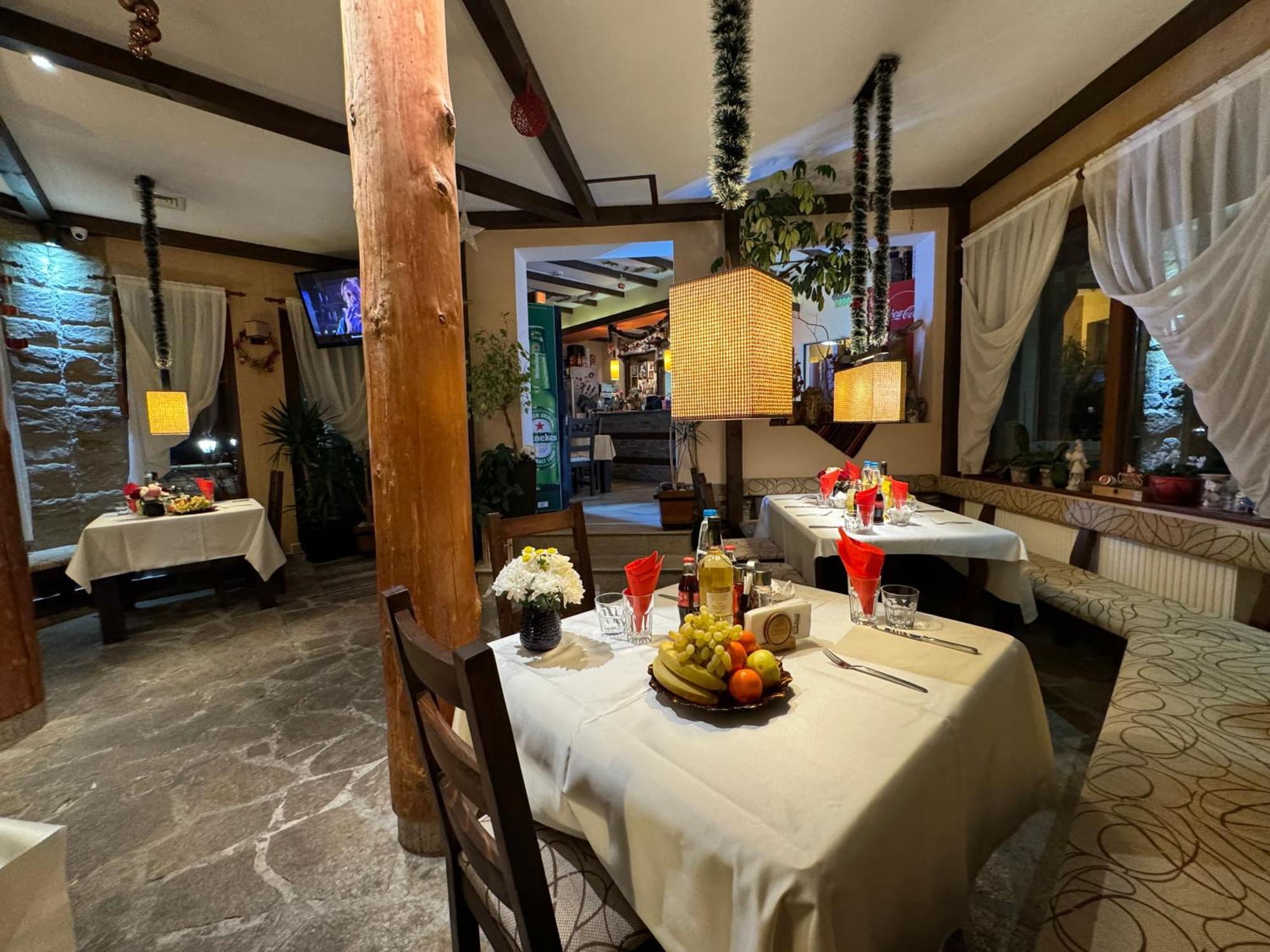 Family Hotel Eterno Tsigov Chark Exterior photo
