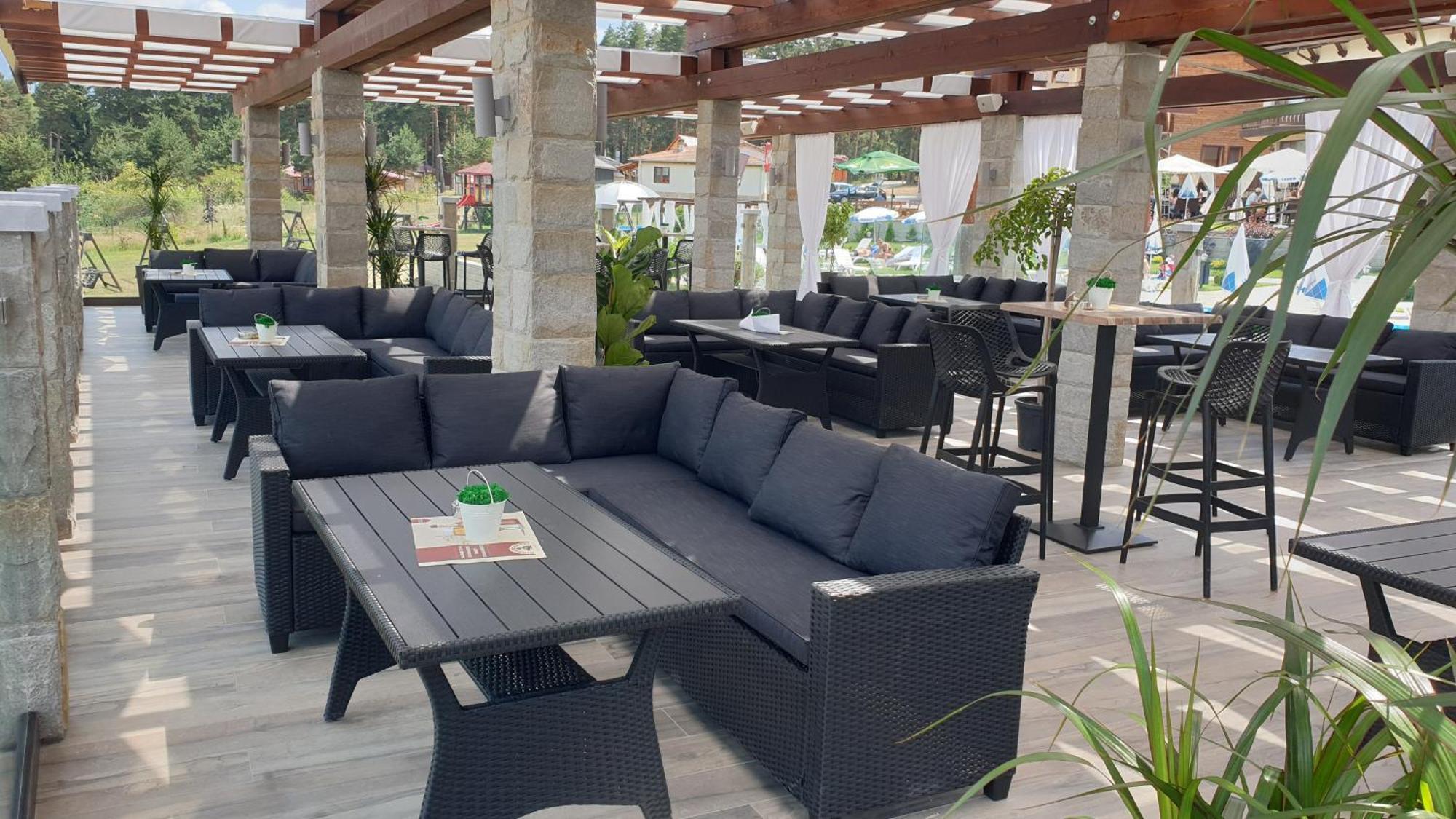 Family Hotel Eterno Tsigov Chark Exterior photo
